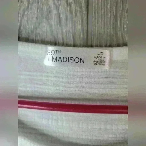 89th & Maddison white size large blouse. RAYON, POLY SPANDEX BLEND. - Picture 2 of 6